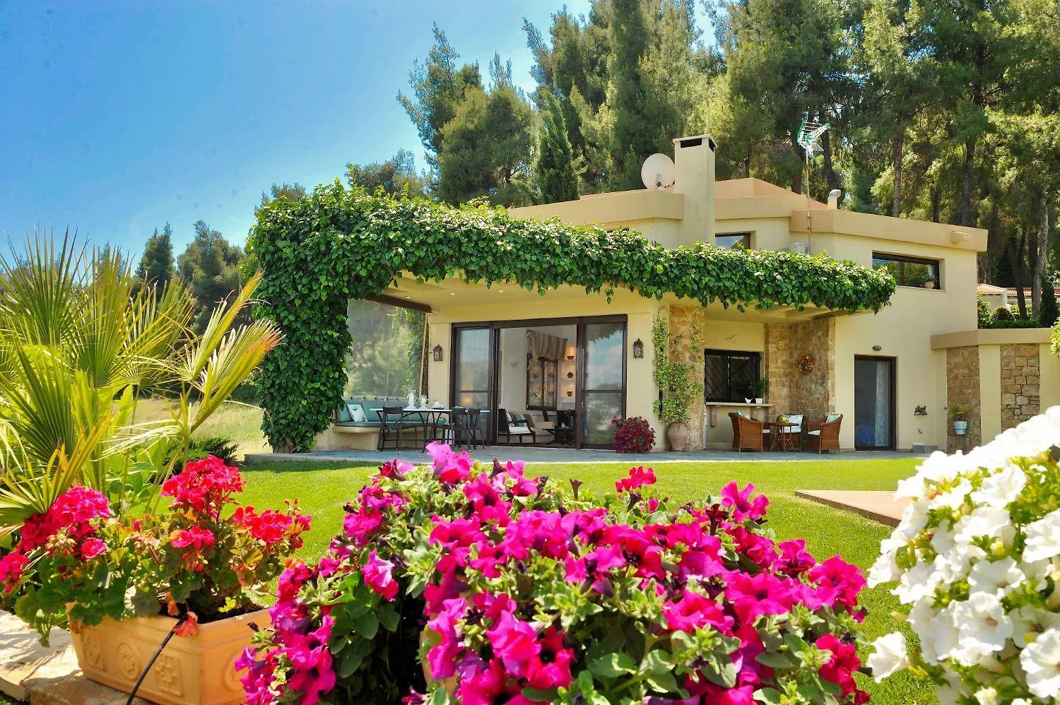 The Sani Jewels, Villa Anna  Sani (Chalkidiki)