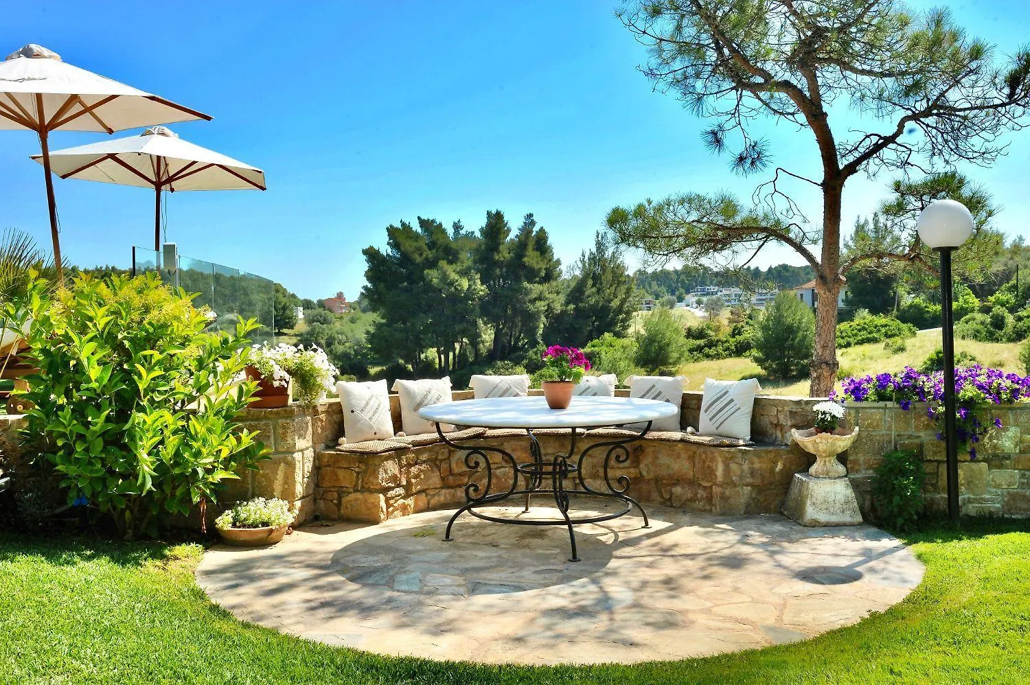 The Sani Jewels, Villa Anna